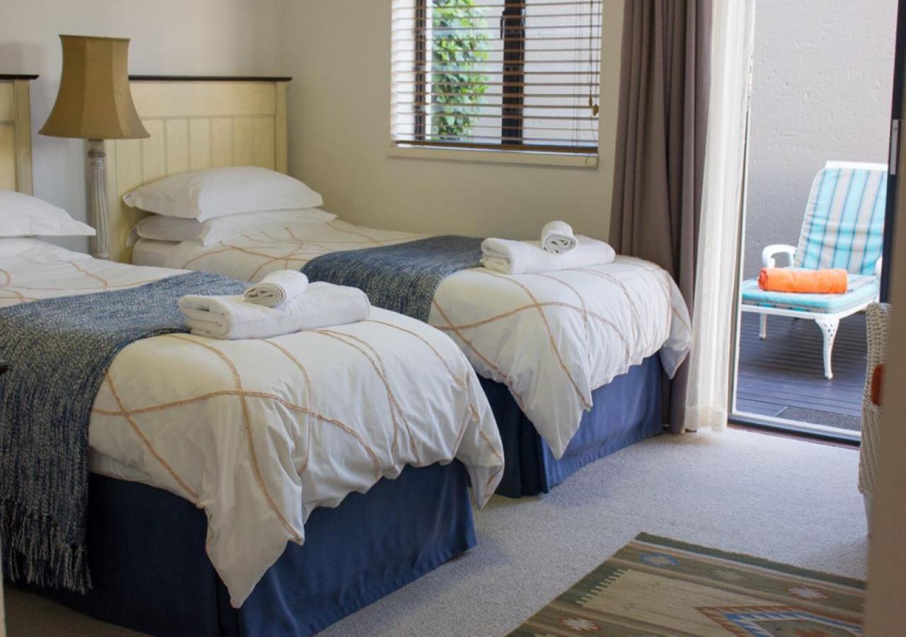 Linkside 1 Self-Catering Apartment Mossel Bay Exterior photo